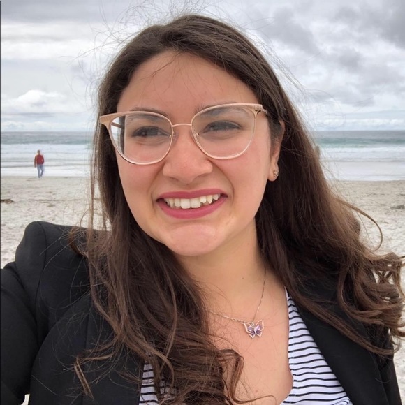 Meet your Posher, Emma - Picture 1 of 1